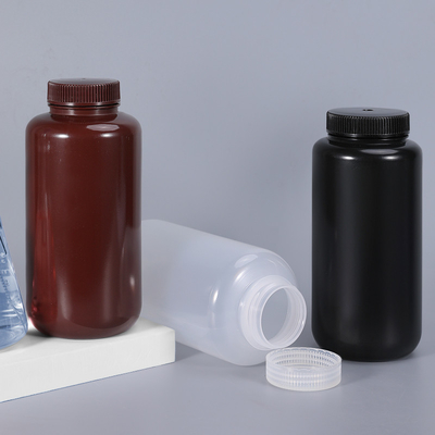 1000 ml PP/HDPE-Plastikflasche in transparenter Zylinderform mit undichtem Deckel und wiederverwendbar