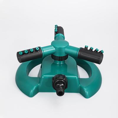 Automatische Bewässerung von Rasenflächen 3 Arme Düsen Gartensprinkler mit weiblicher Verbindung